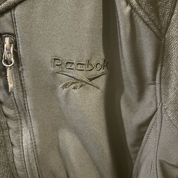 Men's Navy Reebok Jacket - Picture 3 of 4
